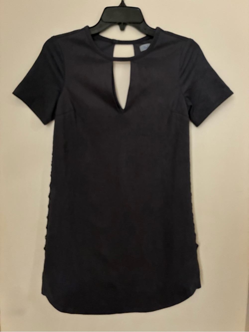 Abbeline | Gray Faux Suede Keyhole V-Neck Shift Mini Dress | Size XS